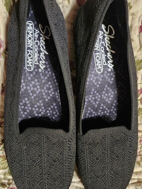Skechers Black Knit Slip-On Memory Foam Flats